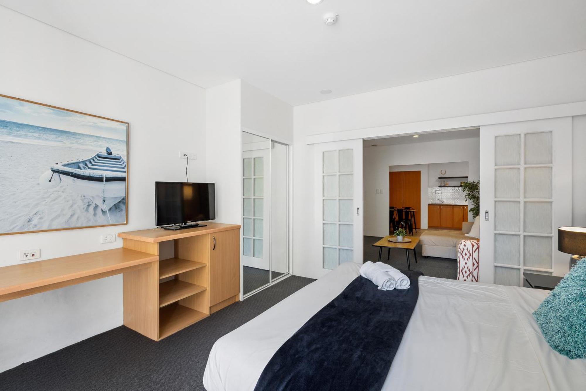 304 Superior 1br Big Beautiful For 2 Apartment *